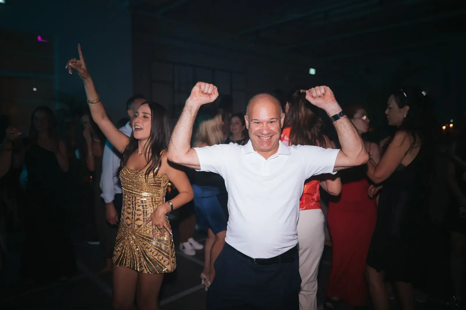 צילום חתונה בבית על הים: אדריכלות, משפחה ואור משתנה, תמונה 37