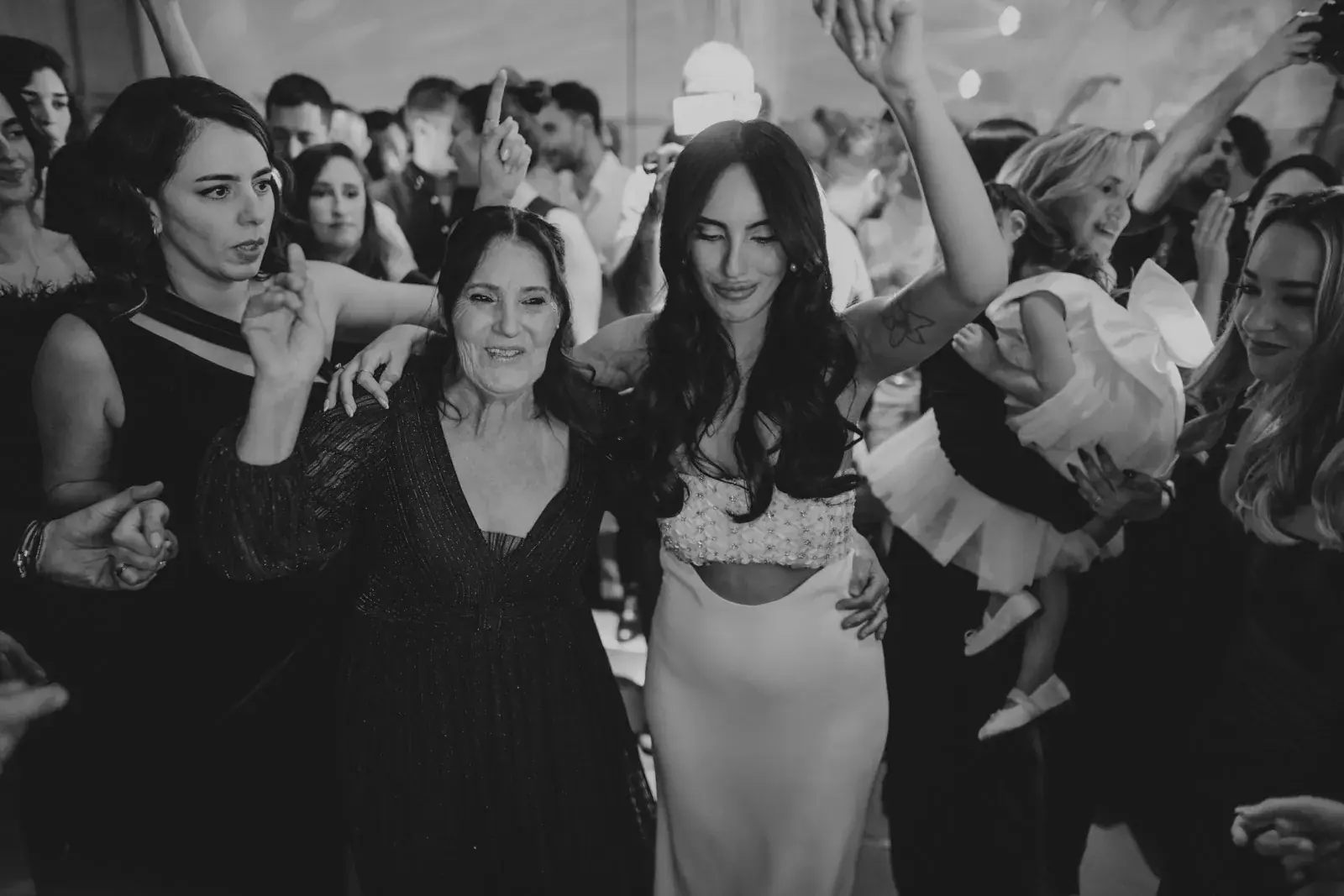 צילום חתונה בלוקא: כשעולם הבוטיק פוגש אסתטיקה אדריכלית, תמונה 39