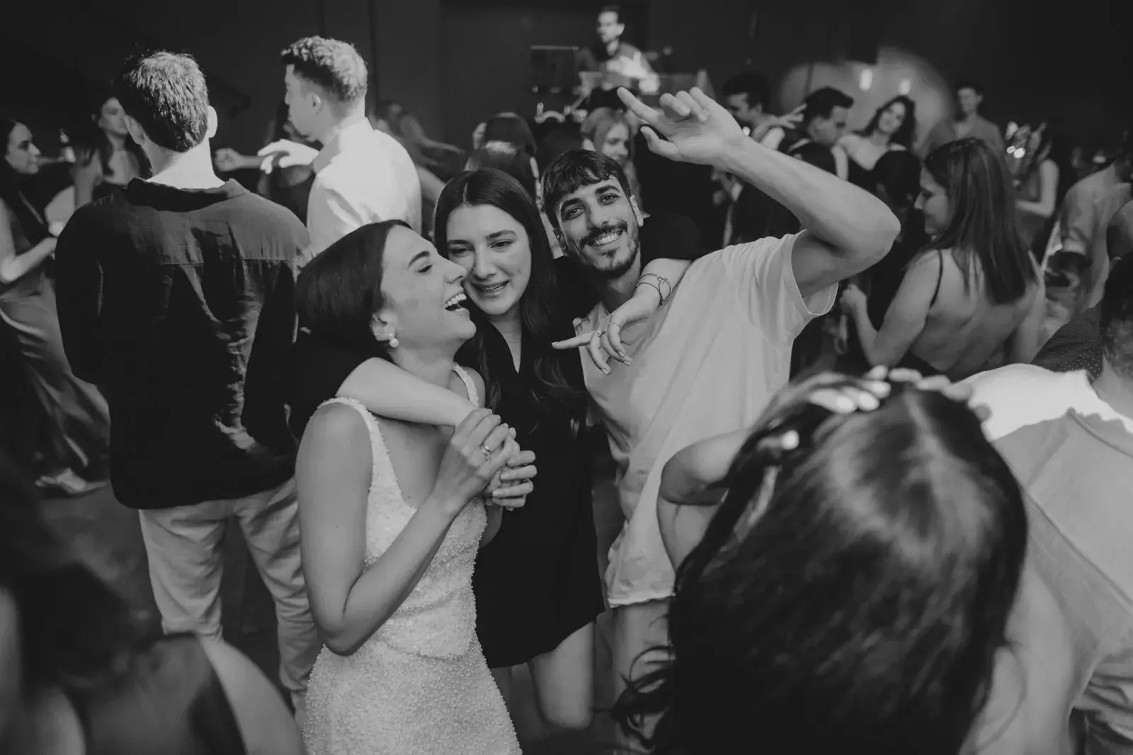 Wedding Photography at Mearava: Where Luxury Meets Real Moments and Editorial Style, photograph 35