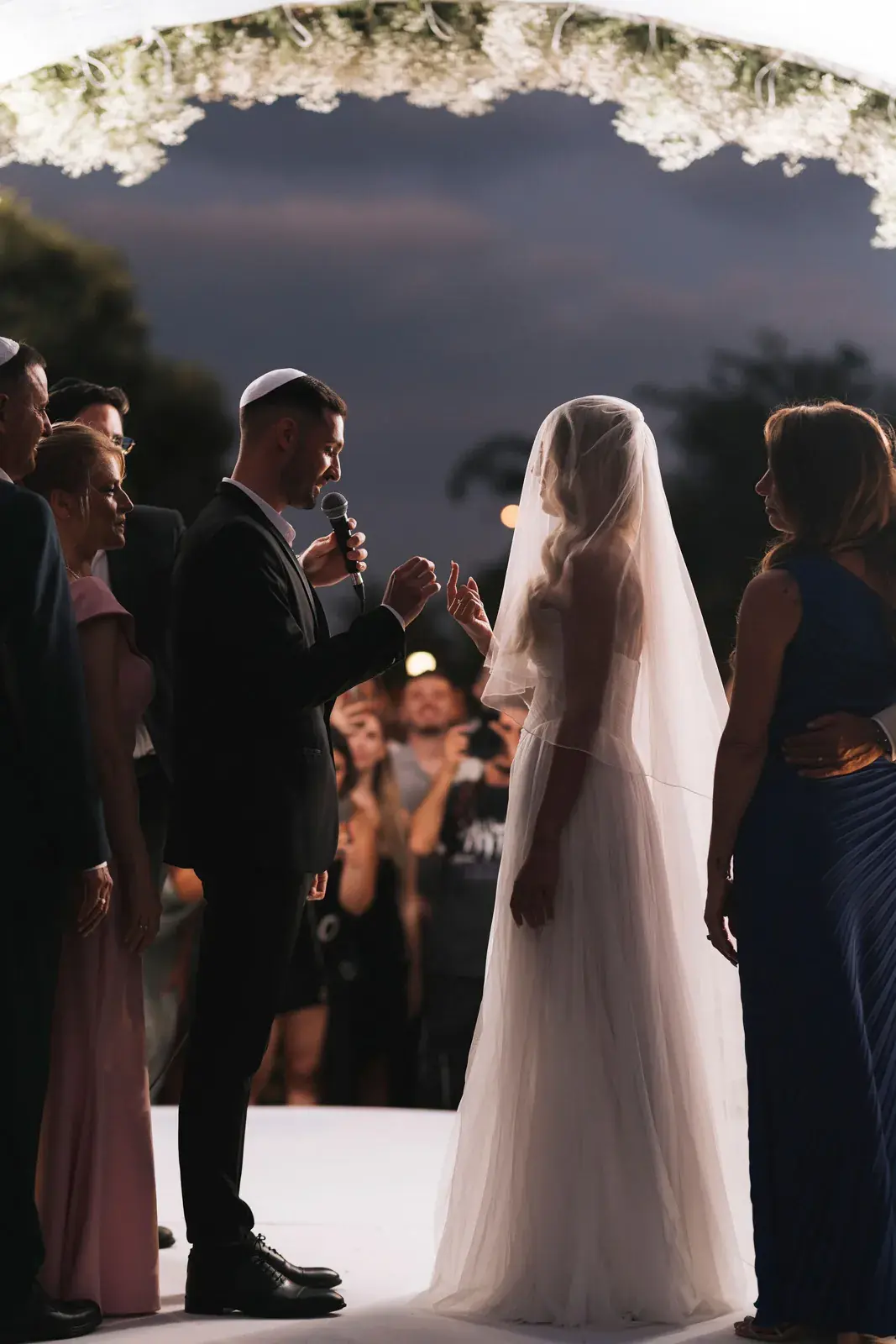 A Boutique Evening Wedding – The Aesthetics of Beauty and Smart Timeline Planning, photograph 6