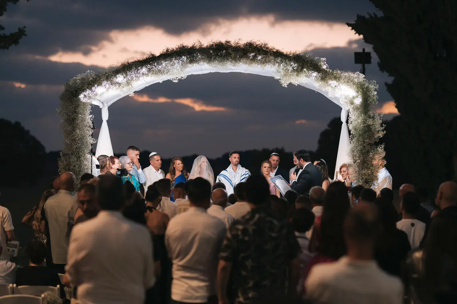 A Boutique Evening Wedding – The Aesthetics of Beauty and Smart Timeline Planning, photograph 8