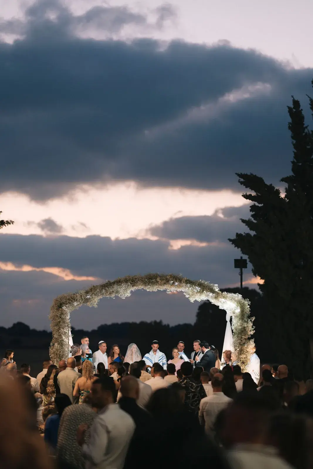 A Boutique Evening Wedding – The Aesthetics of Beauty and Smart Timeline Planning, photograph 9