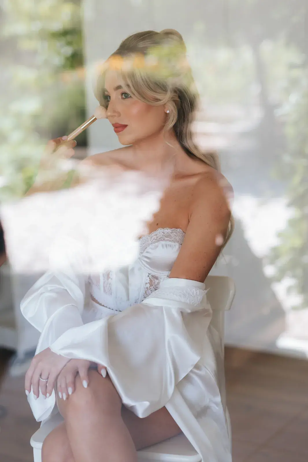 Wedding Photography at Kahi Resort: The Perfect Blend of Rustic Architecture and Modern Luxury, photograph 23