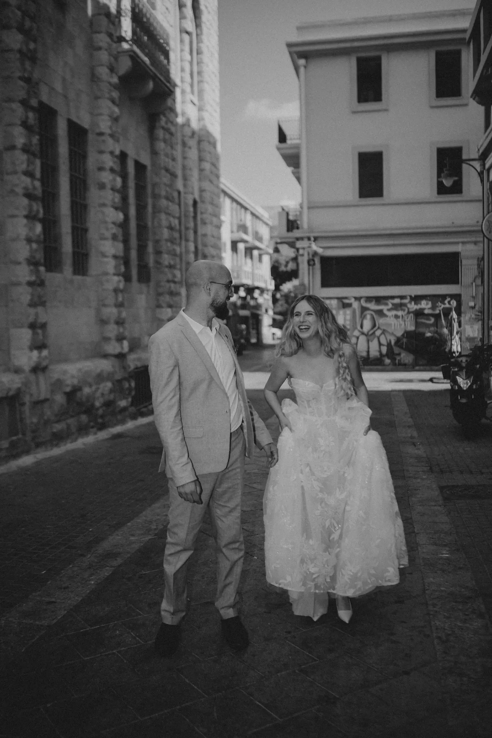 A Friday Afternoon Wedding or an Evening Celebration? A Guide to Choosing Your Mood and Pace, photograph 15