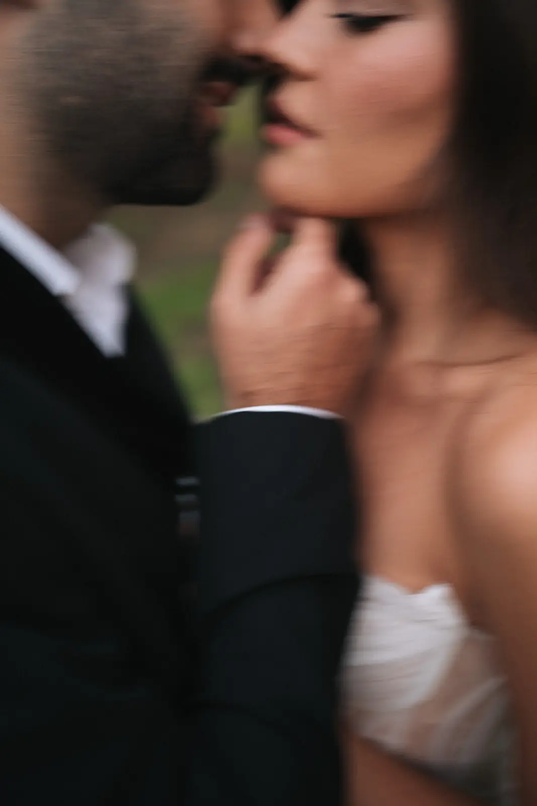 Haifa Wedding Photography: From Talpiot Market to the Hidden Location Beneath Yad LaBanim Bridge, photograph 1