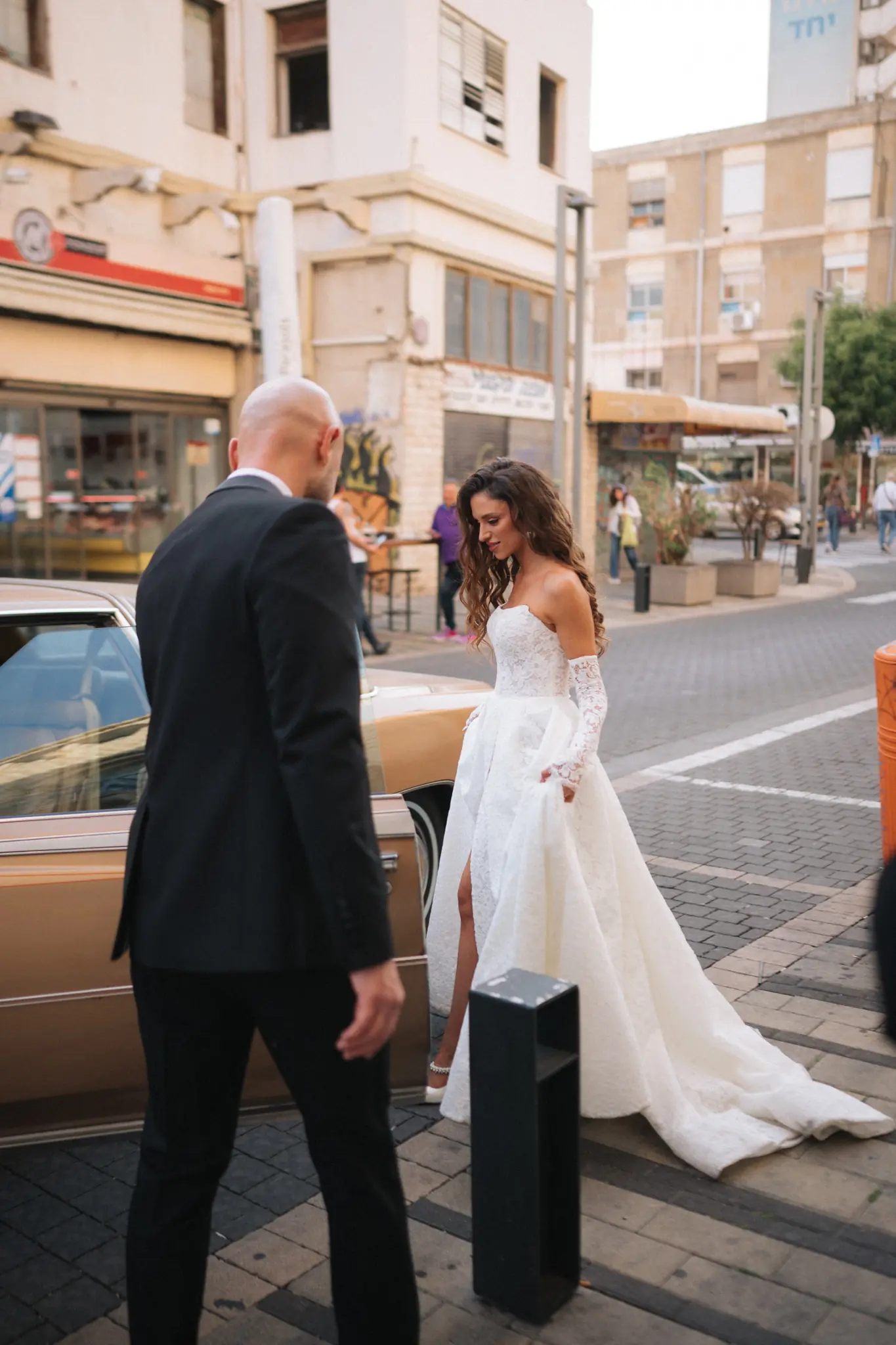 Haifa Wedding Photography: From Talpiot Market to the Hidden Location Beneath Yad LaBanim Bridge, photograph 6