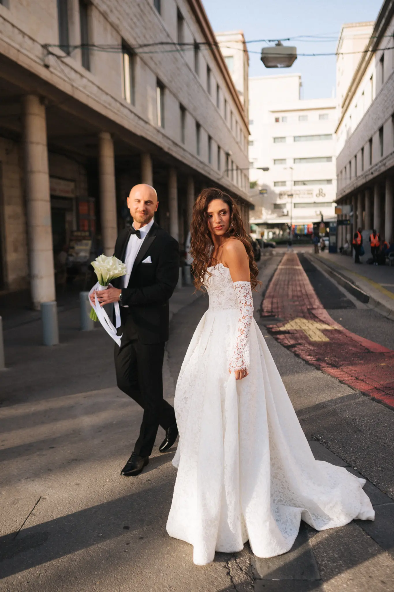 Haifa Wedding Photography: From Talpiot Market to the Hidden Location Beneath Yad LaBanim Bridge, photograph 3